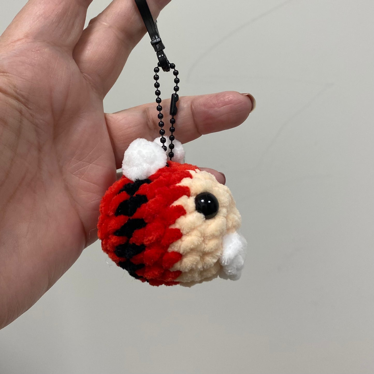 Santa Bee Ornament/Keychain