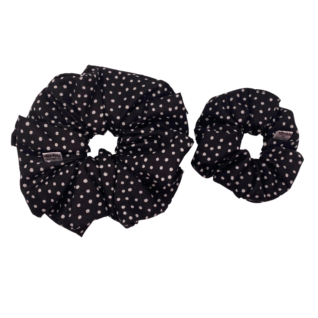 XXL Black with large dots